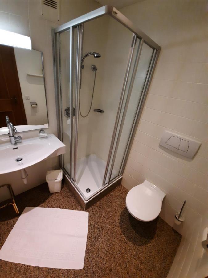 פוגן Gaestehaus Burgi מראה חיצוני תמונה