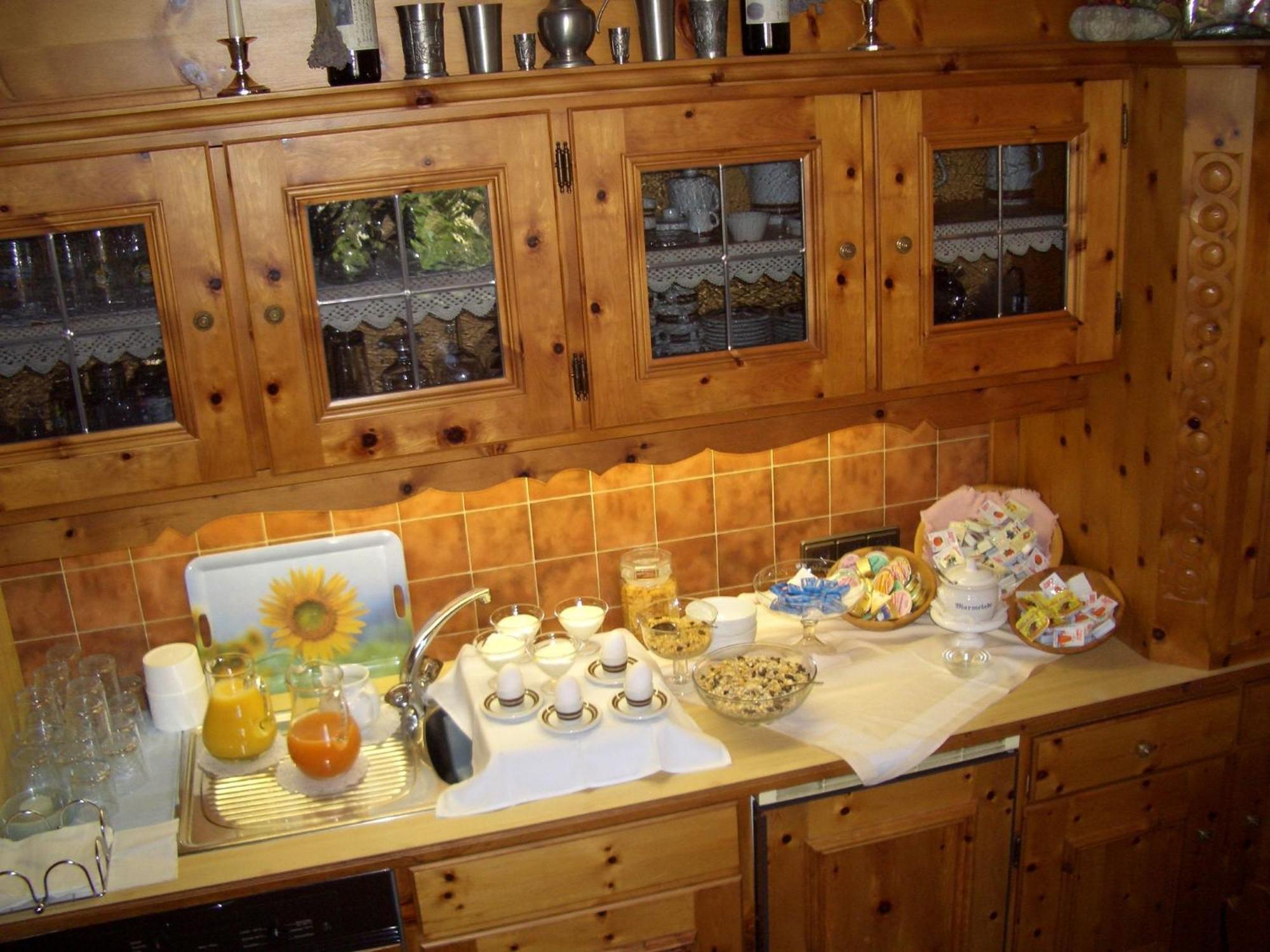 פוגן Gaestehaus Burgi מראה חיצוני תמונה